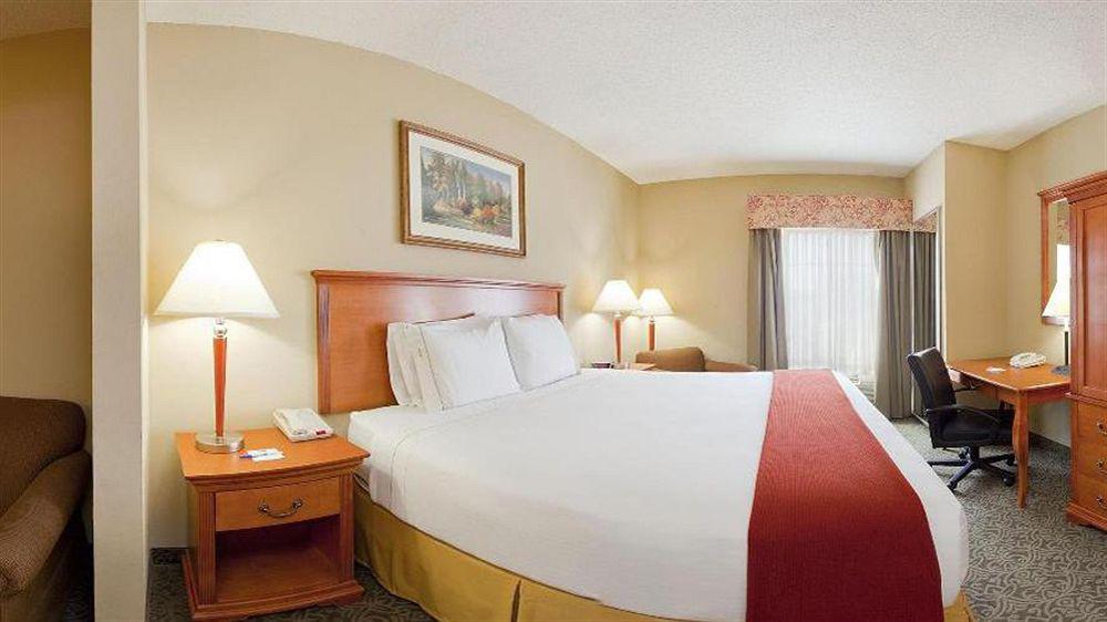 Holiday Inn Express Hotel & Suites Lawton-Fort Sill By Ihg מראה חיצוני תמונה