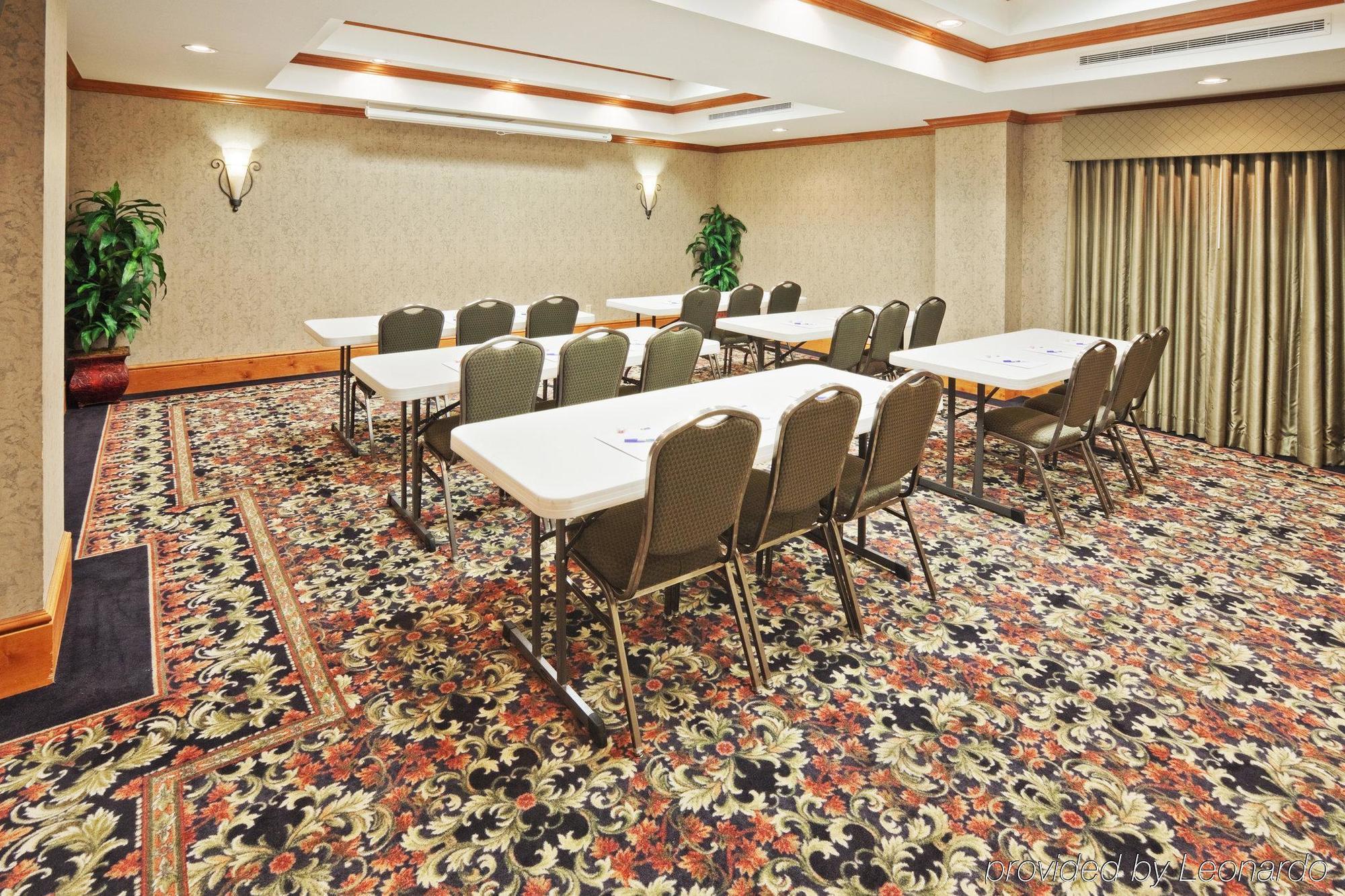 Holiday Inn Express Hotel & Suites Lawton-Fort Sill By Ihg מראה חיצוני תמונה