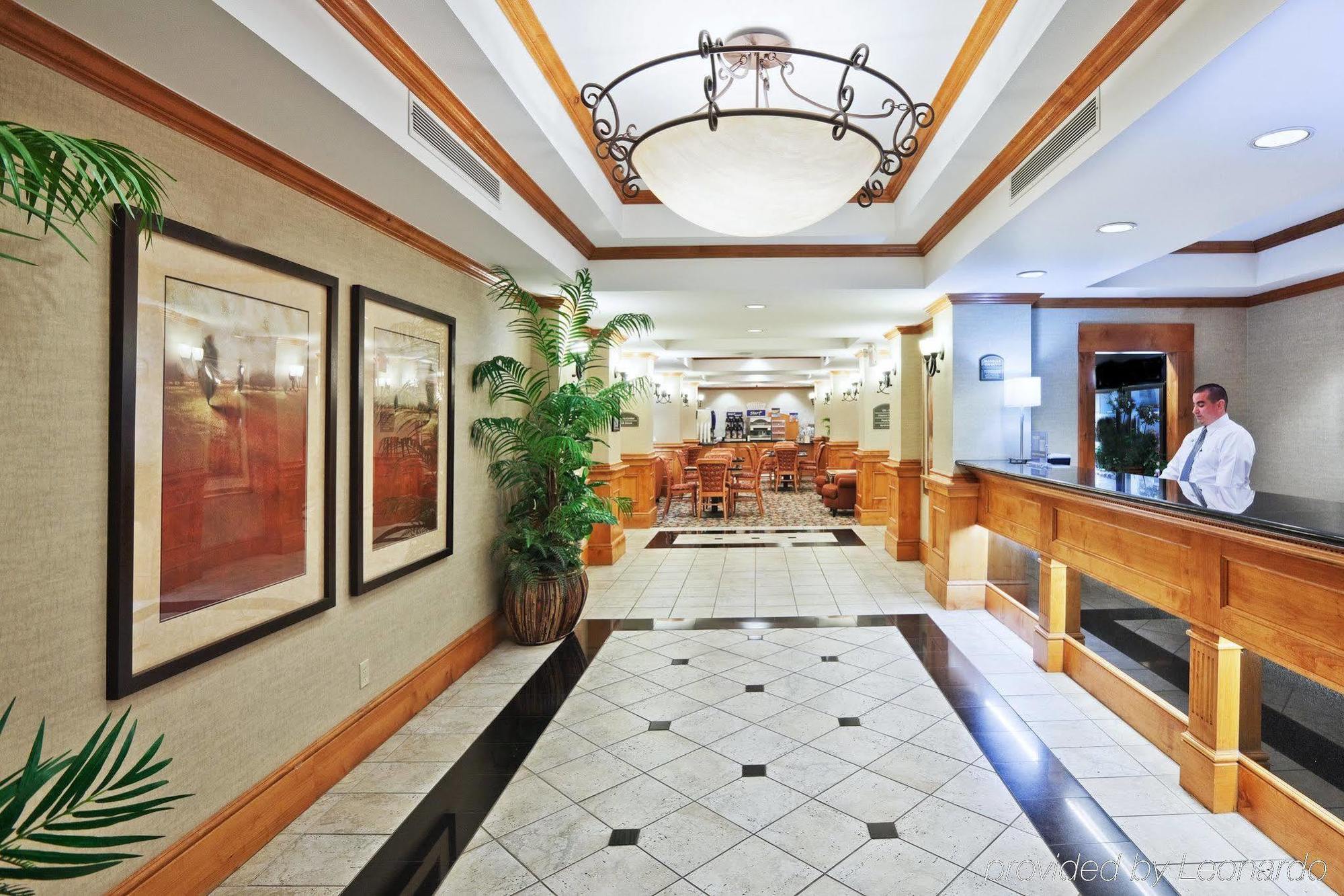 Holiday Inn Express Hotel & Suites Lawton-Fort Sill By Ihg מראה פנימי תמונה